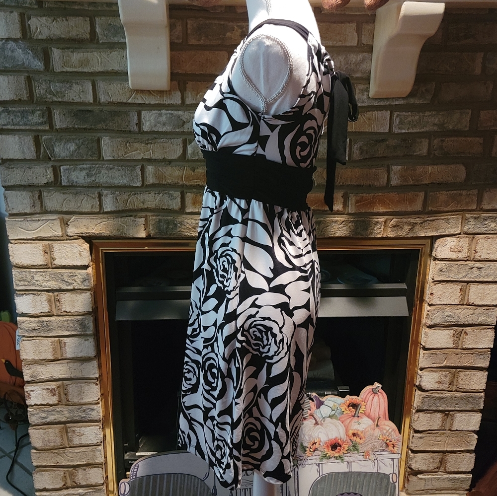 New Direction DRESS 👗 - Picture 7 of 7